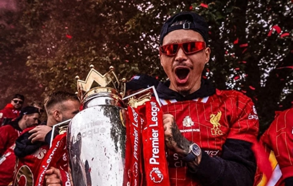 Tại sao Nunes không rời Liverpool?