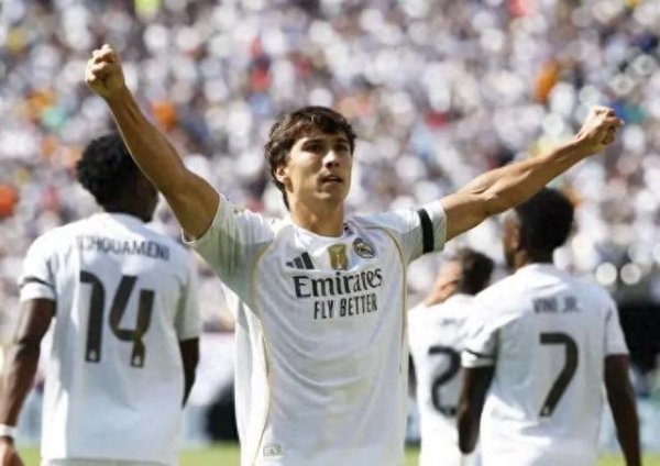 Marca: Gonzalo đã thể hiện tốt ở Câu lạc bộ World Cup, Real Madrid phải đối mặt với quyết định gia hạn hợp đồng hoặc cho vay