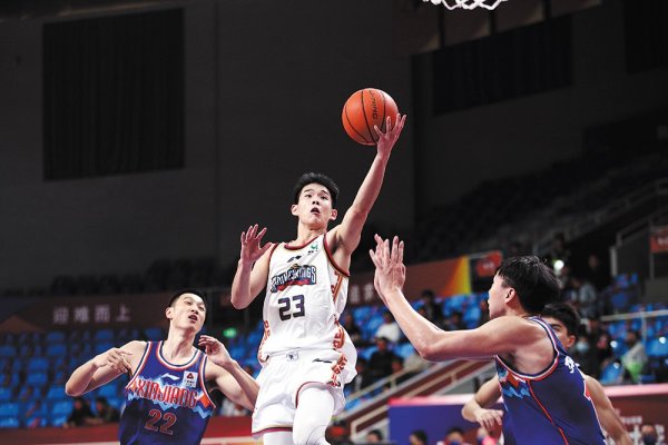 Lin Wei đã được chọn trong lựa chọn thứ 8! Tham gia nhóm của Mavericks theo huyền thoại Texas và nhóm Nam Kinh đã gửi một tin nhắn chúc mừng