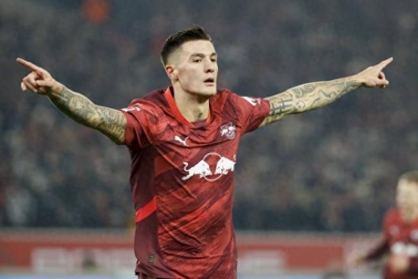 Phương tiện truyền thông Anh: Newcastle coi Sesco là một lựa chọn tiềm năng sau khi rút khỏi các cuộc đàm phán để giới thiệu ekitic