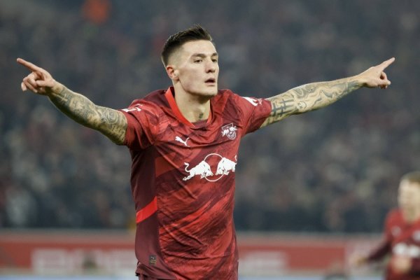 Phóng viên: Newcastle nghiêm túc về Sesco, Manchester United đưa anh ta vào danh sách ký kết &AMP; Tiền là một vấn đề